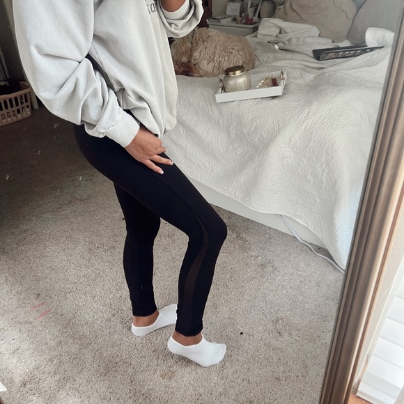 BLACK LULU LEMON LEGGINGS💖⚡️🌈 - Picture 2 of 3